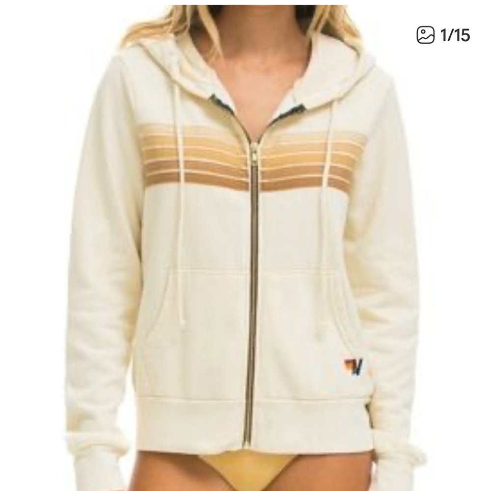 ISO!!! DO NOT BUY! pls comment if you have this in XS! Aviator nation